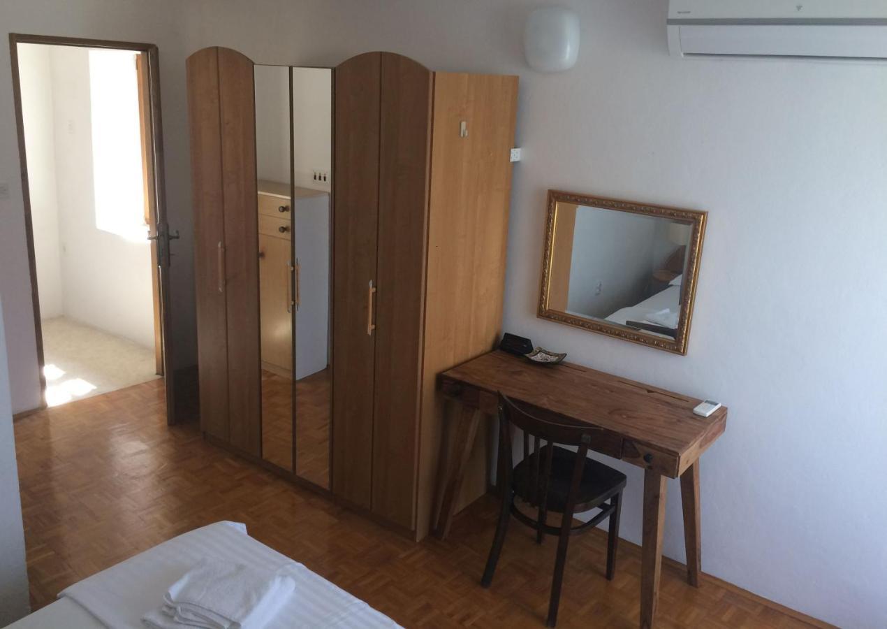Authentico Deluxe Stari Grad Villa สตารีกราด ภายนอก รูปภาพ
